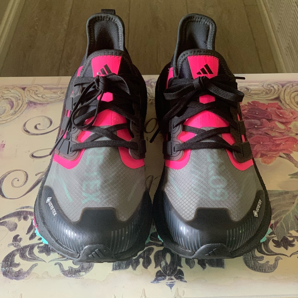 Adidas Ultraboost Light Gore-TEX Running Shoes